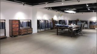工場展示